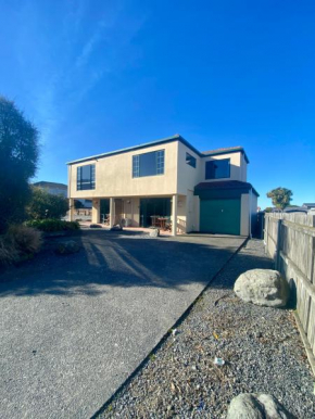 112 on Beach, Kaikoura